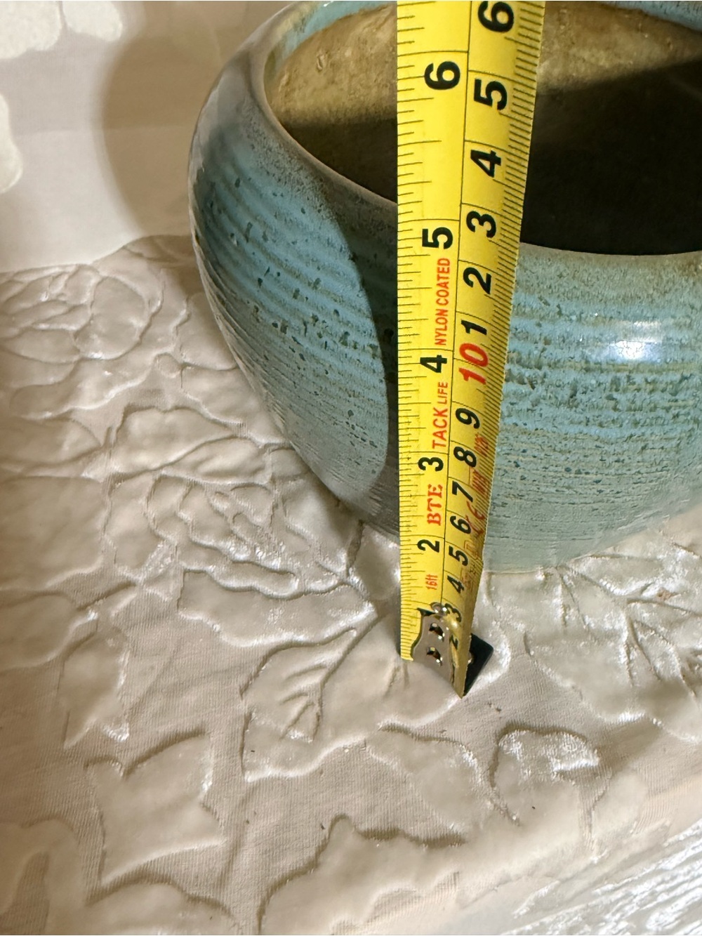 Ceramic Decorative Planter in Seafoam Green - Unbranded - Picture 6 of 7
